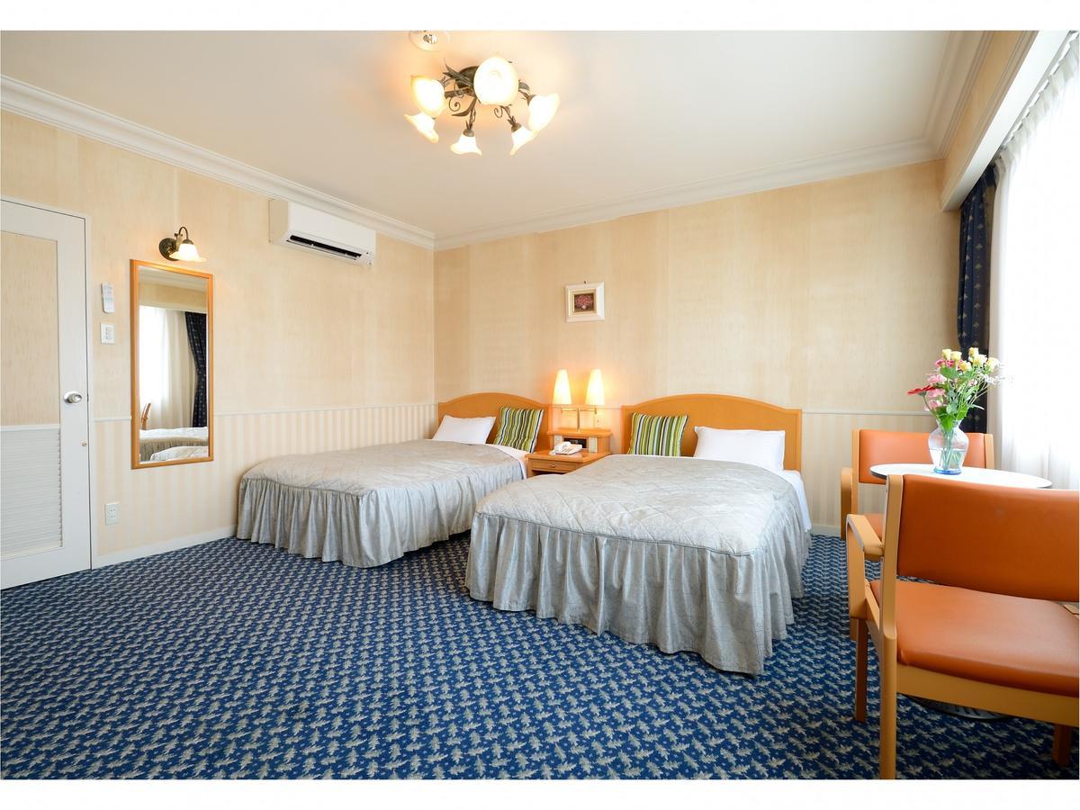 Hotel Grand Plaza Urashima Kurihara Экстерьер фото